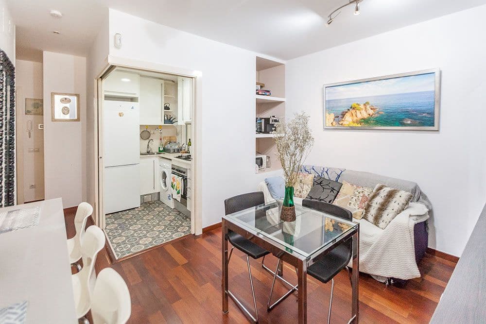 1 soveværelse Lejlighed til salg i Barcelona by - € 279.000 (Ref: 9988037)
