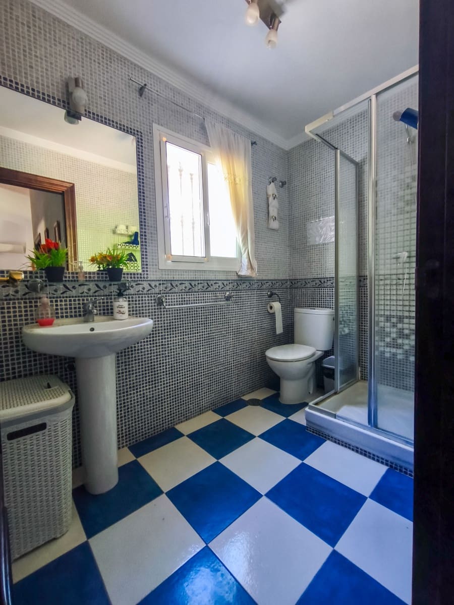 3 sypialnia Finka/Dom wiejski na sprzedaż w Coin z basenem - 549 000 € (Ref: 9988038)