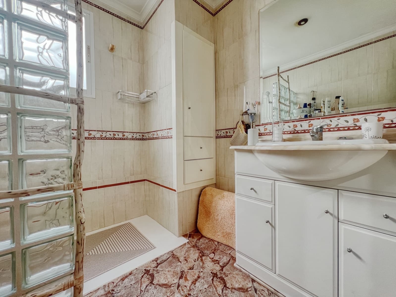 2 Zimmer Apartment zu verkaufen in Valencia Stadt - 159.000 € (Ref: 9988040)