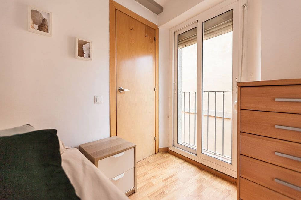 2 camera da letto Appartamento in vendita in Barcelona citta - 220.000 € (Rif: 9988041)