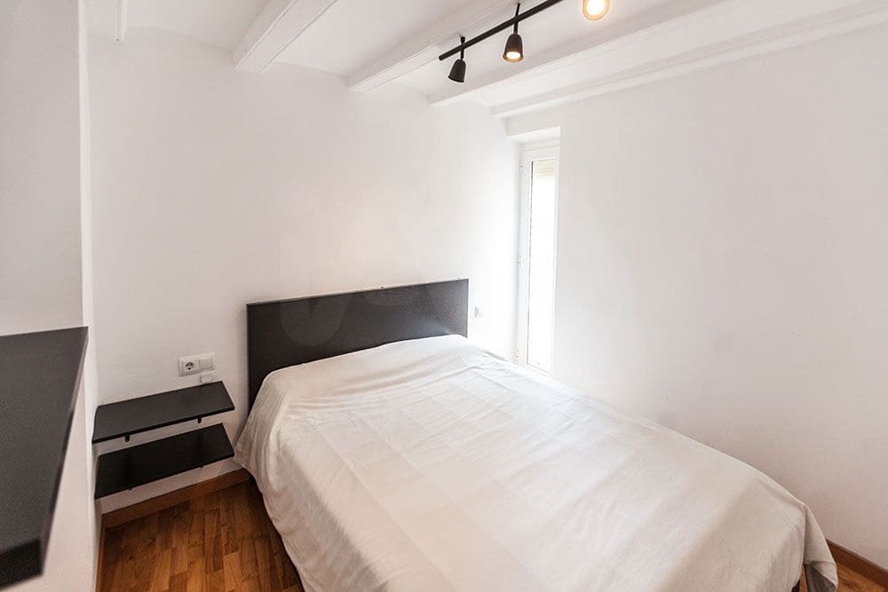2 camera da letto Appartamento in vendita in Barcelona citta - 220.000 € (Rif: 9988041)