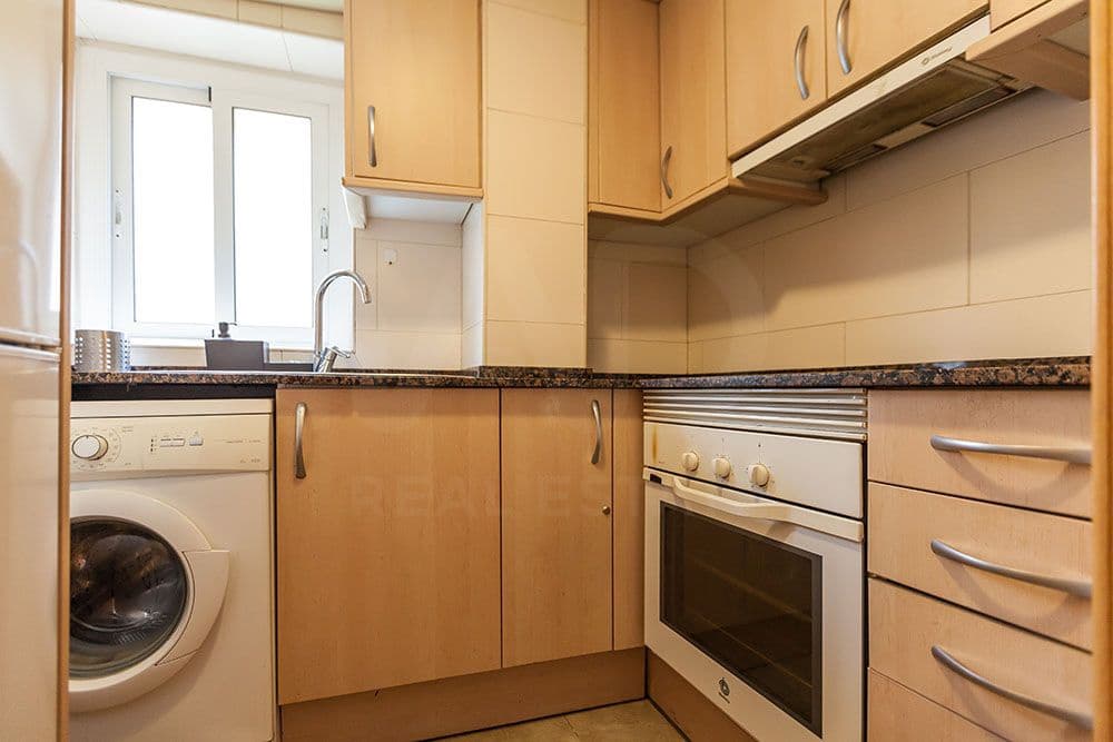 2 camera da letto Appartamento in vendita in Barcelona citta - 220.000 € (Rif: 9988041)