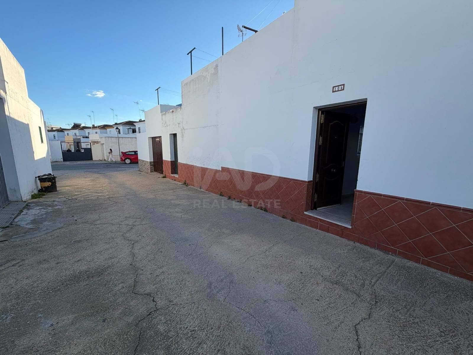 4 slaapkamer Rijtjeshuis te koop in Huelva stad met garage - € 214.990 (Ref: 9988043)