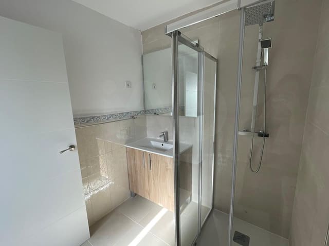 2 quarto Apartamento para venda em Cidade Real cidade - 59 900 € (Ref: 9988044)