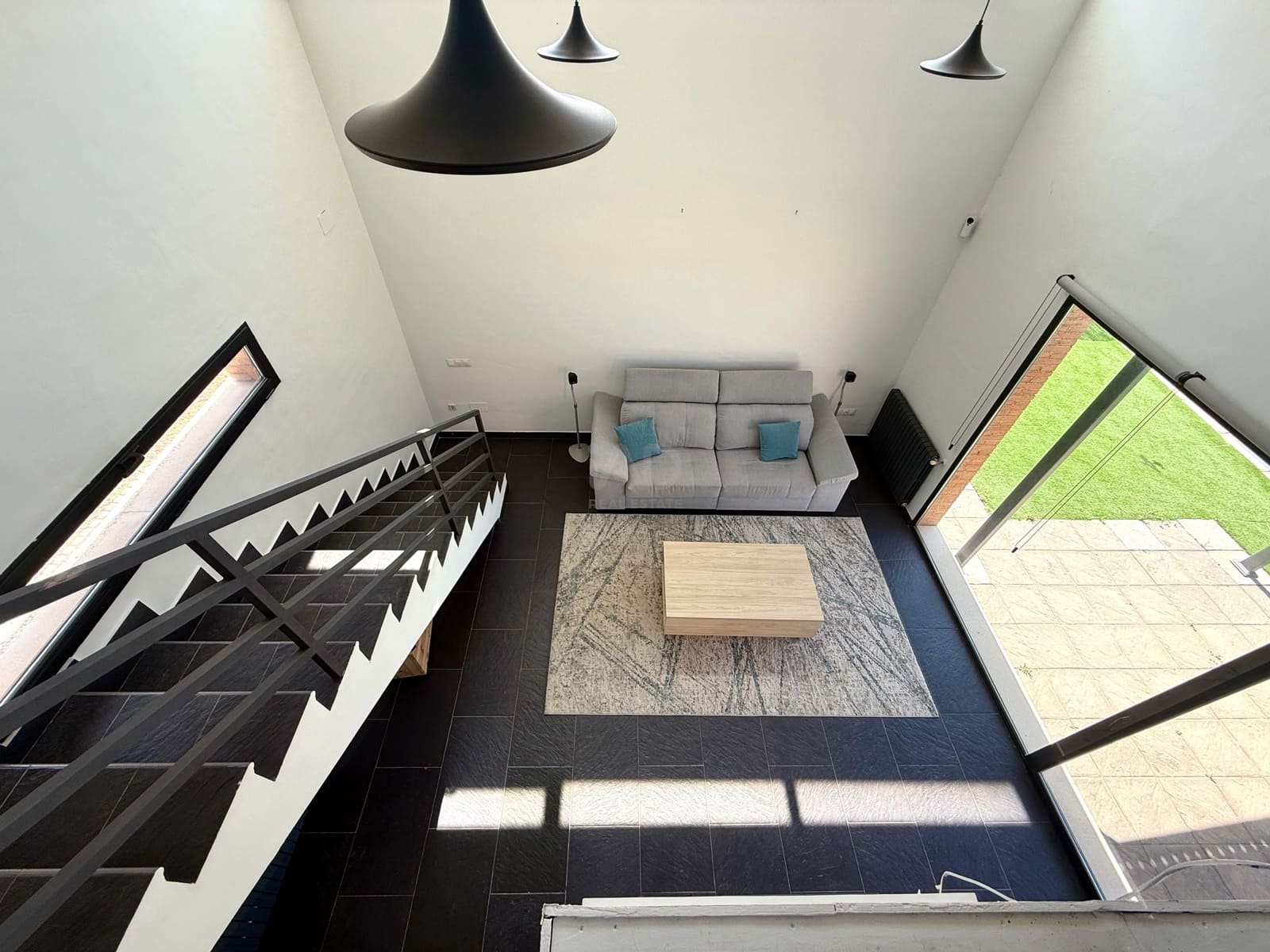 4 sypialnia Dom na sprzedaż w Miasto Guadalajara z basenem garażem - 420 000 € (Ref: 9988045)