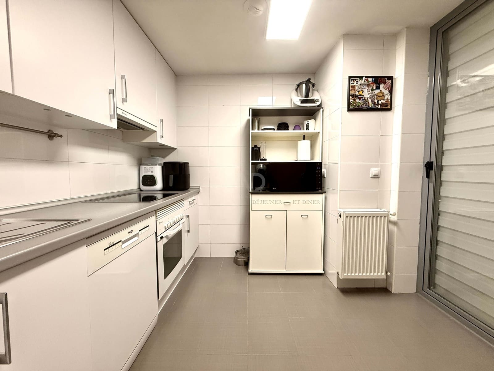 2 Zimmer Apartment zu verkaufen in Madrid Stadt mit Garage - 309.000 € (Ref: 9988047)