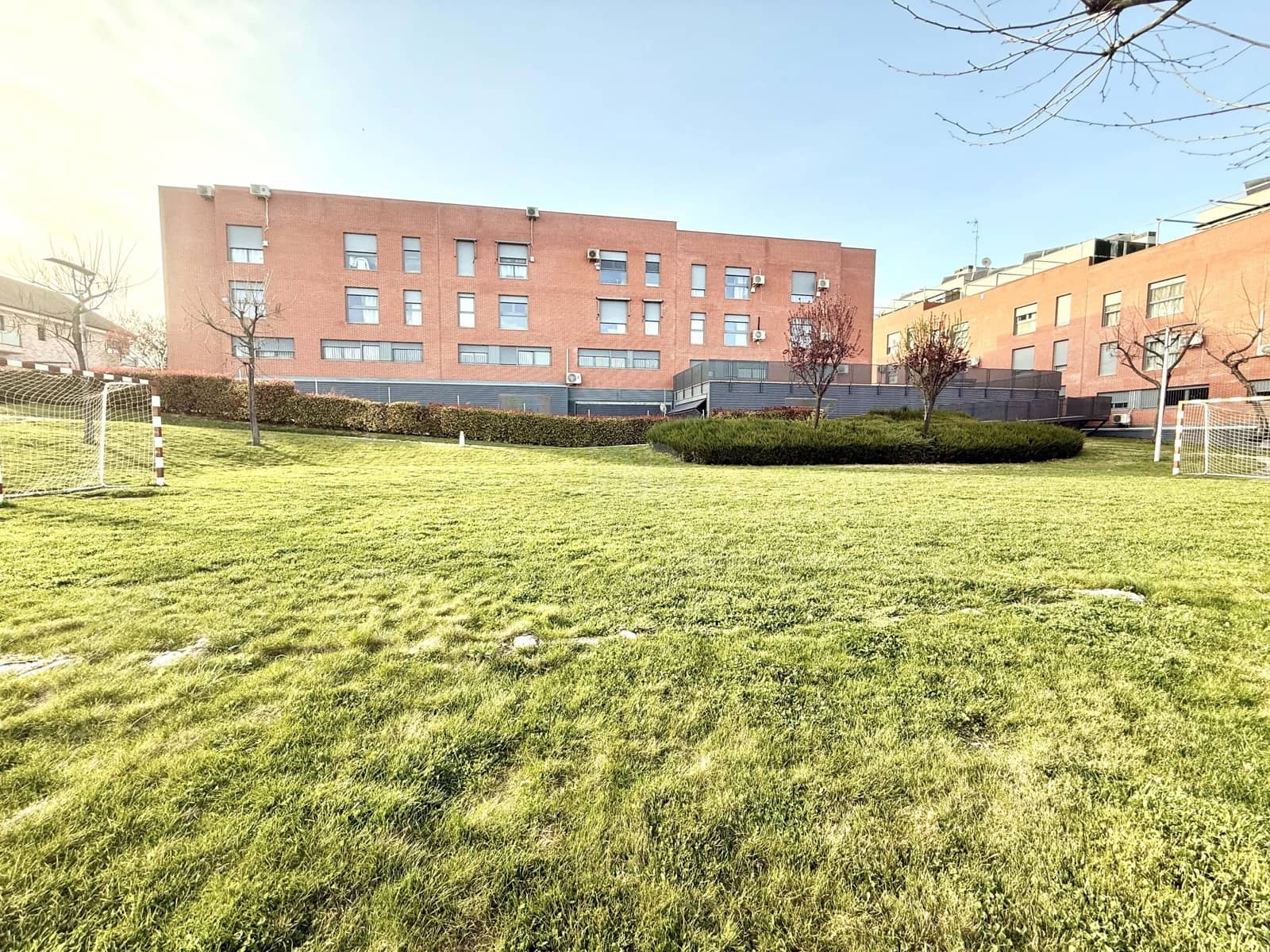 2 Zimmer Apartment zu verkaufen in Madrid Stadt mit Garage - 309.000 € (Ref: 9988047)