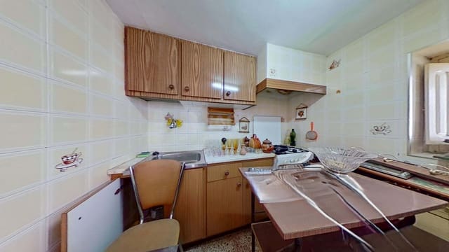 3 soverom Hus til salgs i Tarragona by - € 79 000 (Ref: 9988050)