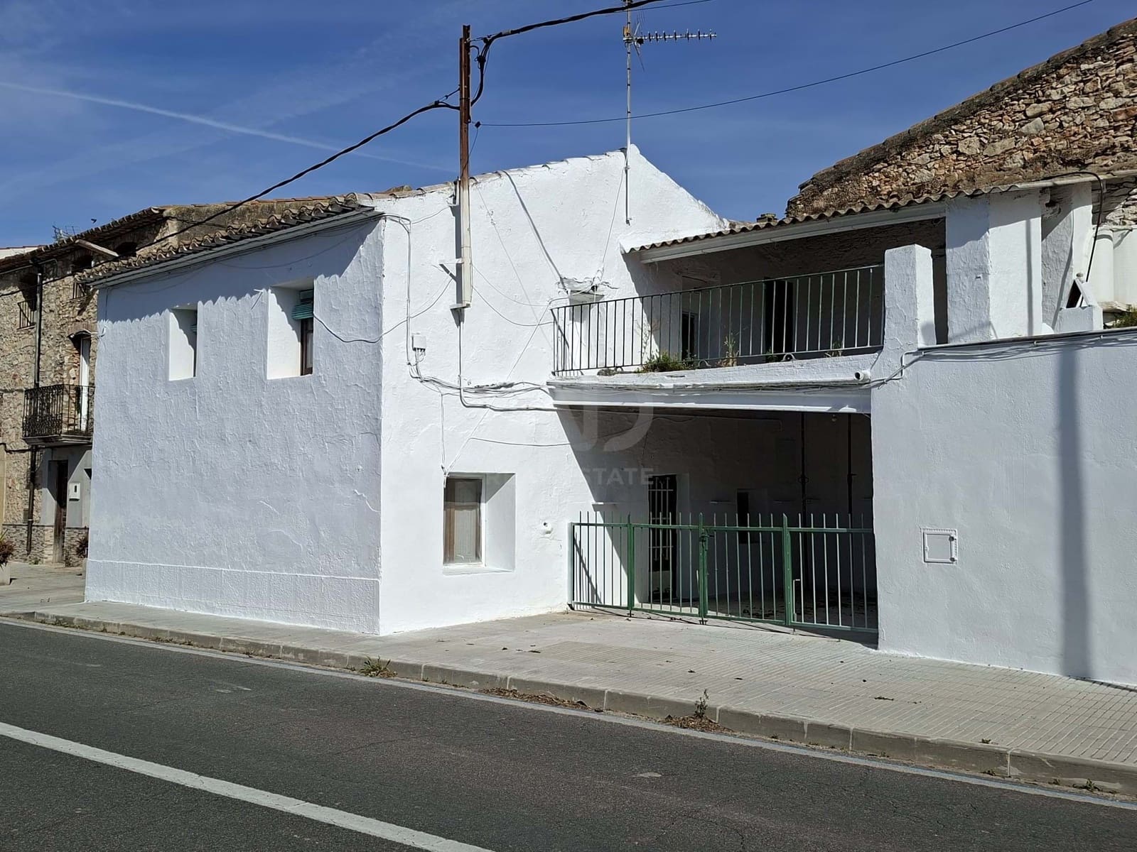 3 bedroom Townhouse for sale in Tarragona city - € 79,000 (Ref: 9988050)