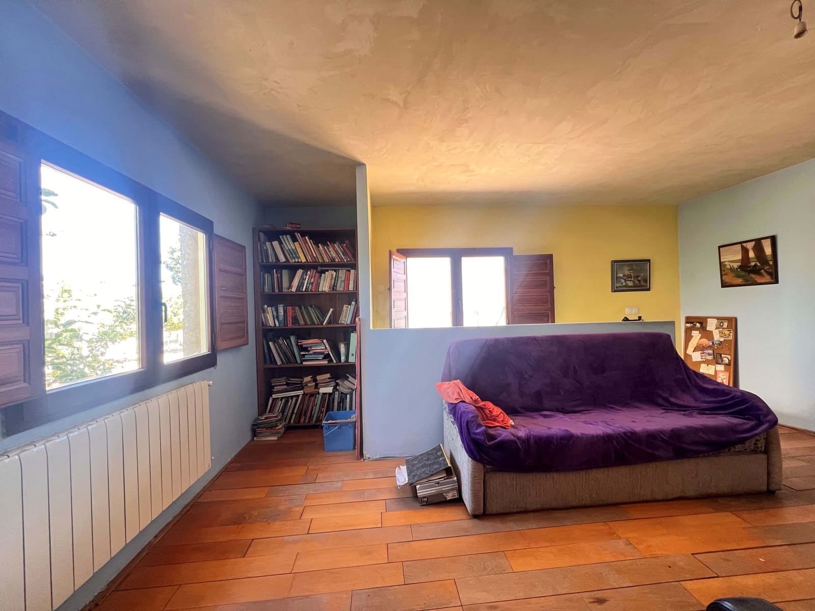 Erhverv til salg i Salamanca by - € 80.000 (Ref: 9988051)