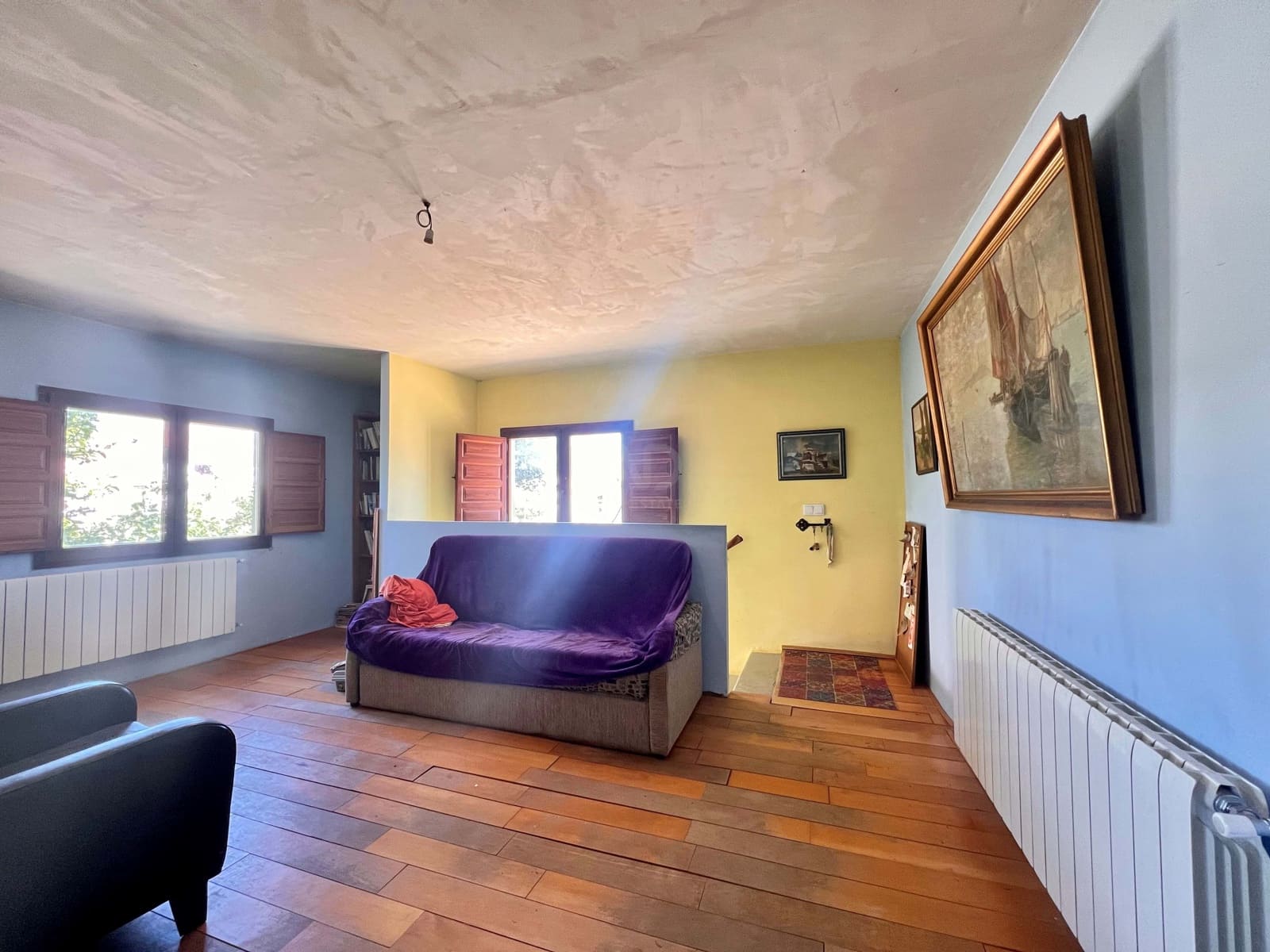 Erhverv til salg i Salamanca by - € 80.000 (Ref: 9988051)