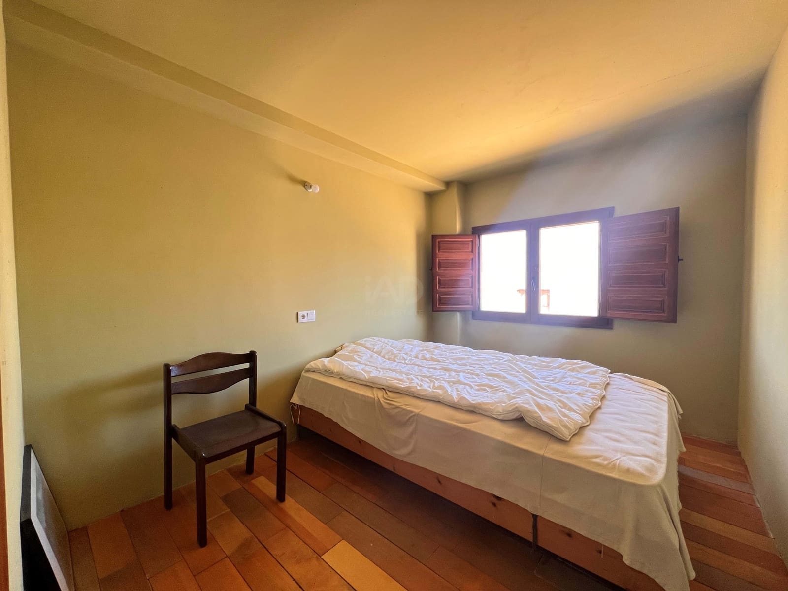 Erhverv til salg i Salamanca by - € 80.000 (Ref: 9988051)
