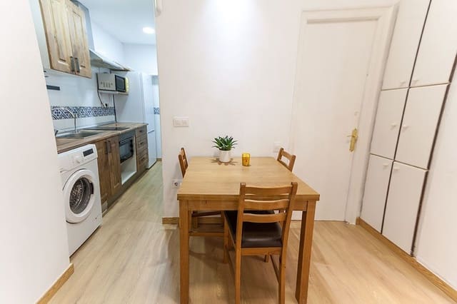 2 Zimmer Apartment zu verkaufen in La Barceloneta, Barcelona Stadt - 185.000 € (Ref: 9988052)