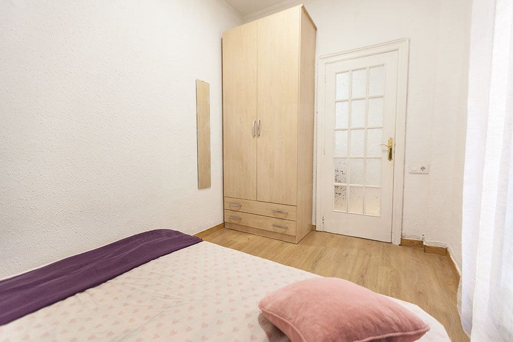 2 Zimmer Apartment zu verkaufen in Barcelona Stadt - 185.000 € (Ref: 9988052)