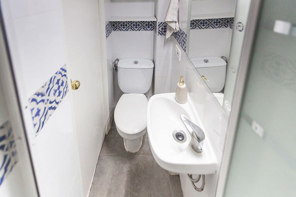 2 Zimmer Apartment zu verkaufen in Barcelona Stadt - 185.000 € (Ref: 9988052)