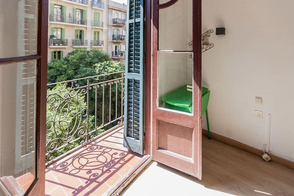 4 chambre Appartement à vendre à Barcelone ville - 398 000 € (Ref: 9988053)