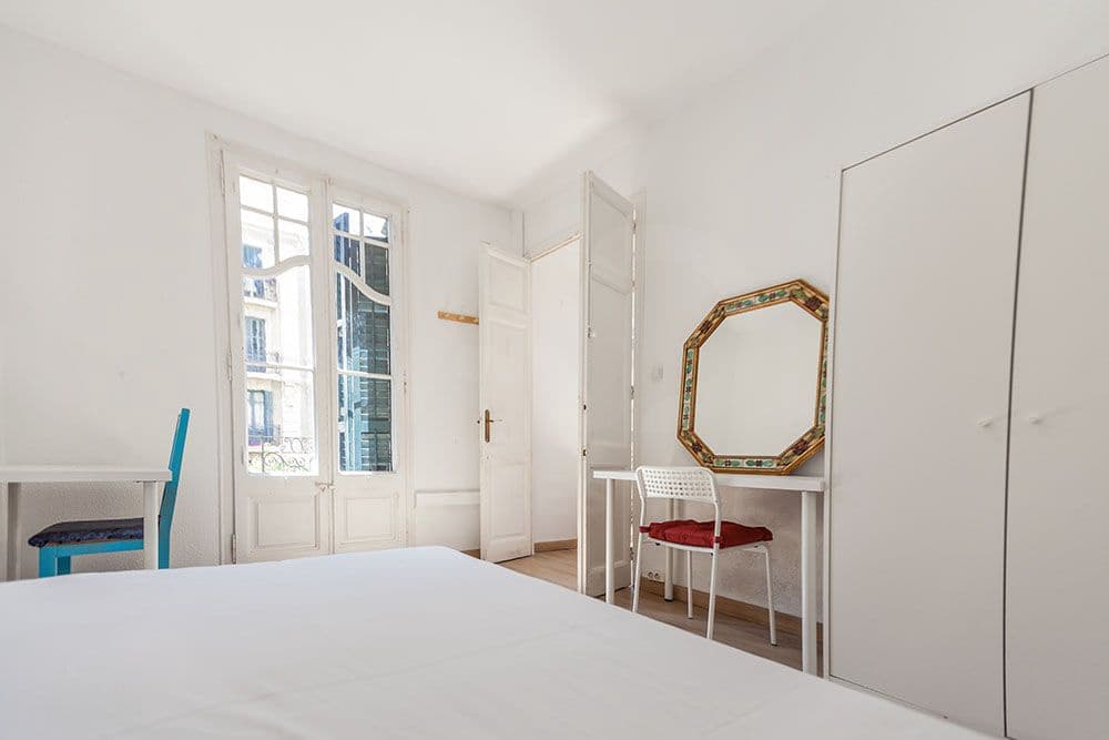 4 chambre Appartement à vendre à Barcelone ville - 398 000 € (Ref: 9988053)