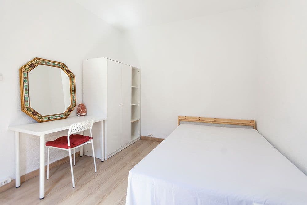 4 chambre Appartement à vendre à Barcelone ville - 398 000 € (Ref: 9988053)