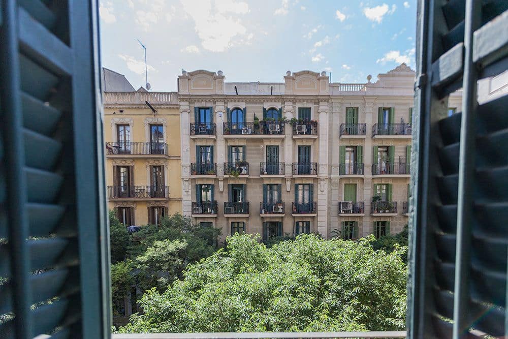 4 chambre Appartement à vendre à Barcelone ville - 398 000 € (Ref: 9988053)