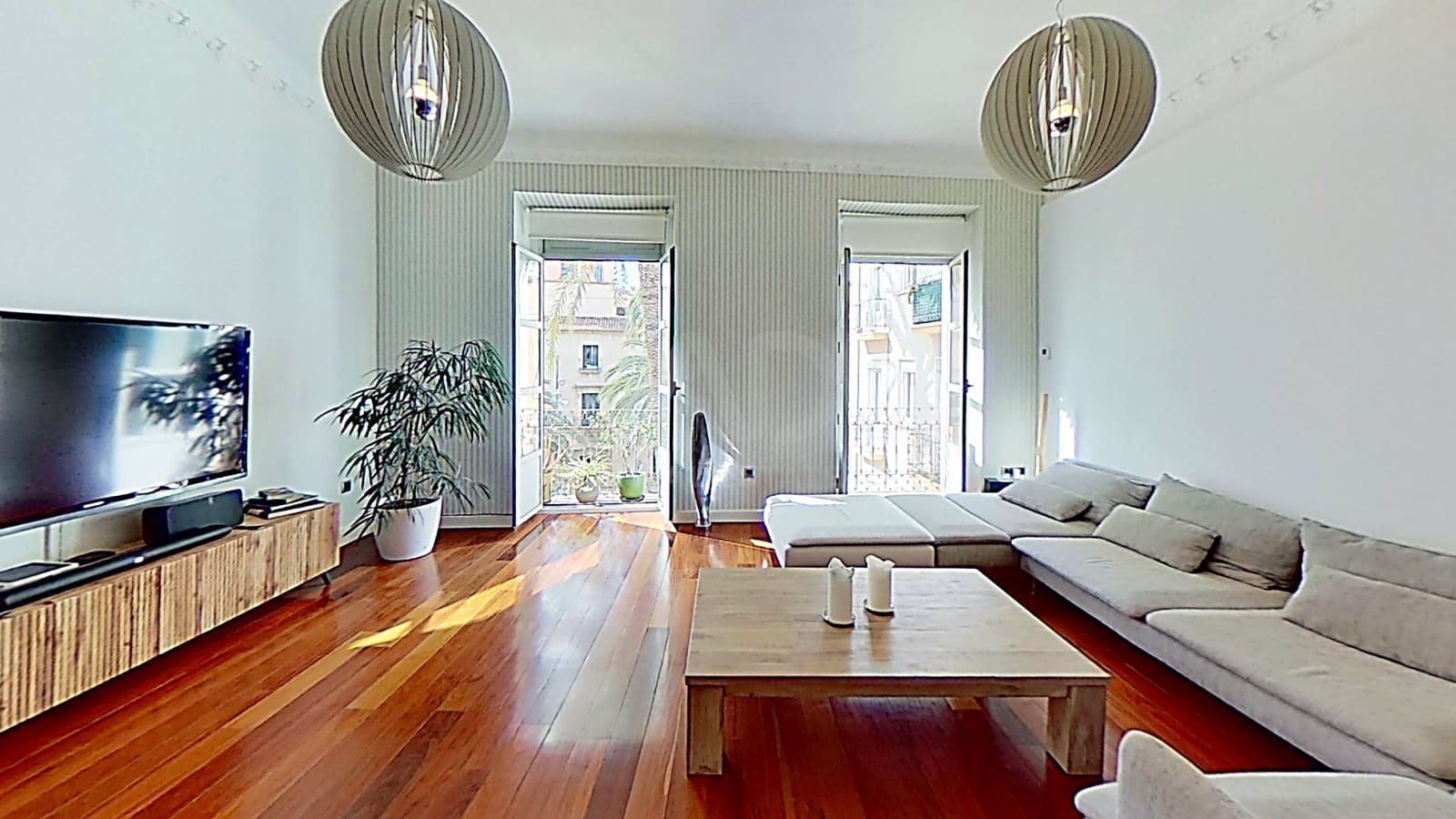 5 makuuhuone Kattohuoneisto myytävänä paikassa Alicante kaupunki - 1 125 000 € (Ref: 9988054)