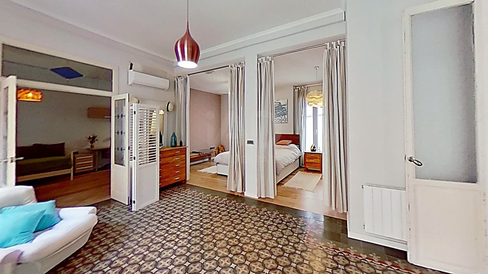 5 makuuhuone Kattohuoneisto myytävänä paikassa Alicante kaupunki - 1 125 000 € (Ref: 9988054)