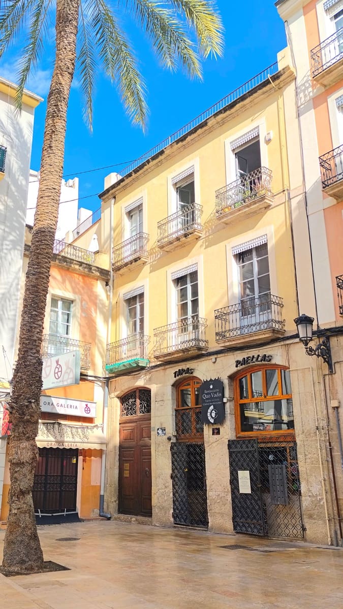 5 makuuhuone Kattohuoneisto myytävänä paikassa Alicante kaupunki - 1 125 000 € (Ref: 9988054)