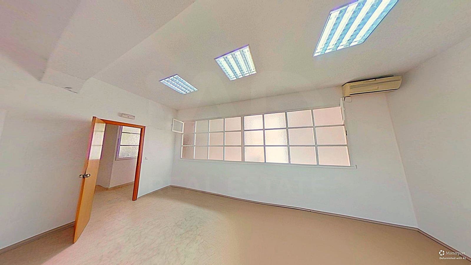 6 makuuhuone Huoneisto myytävänä paikassa Alicante kaupunki - 850 000 € (Ref: 9988055)