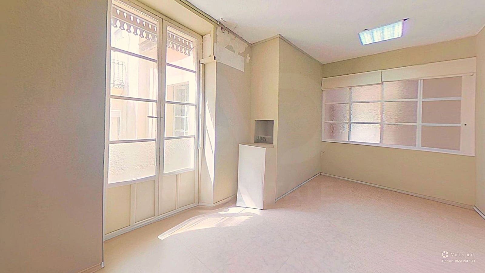 6 makuuhuone Huoneisto myytävänä paikassa Alicante kaupunki - 850 000 € (Ref: 9988055)