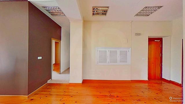 6 soveværelse Lejlighed til salg i Casco Antiguo - Sant Cruz - Ayuntamiento, Alicante by - € 850.000 (Ref: 9988055)