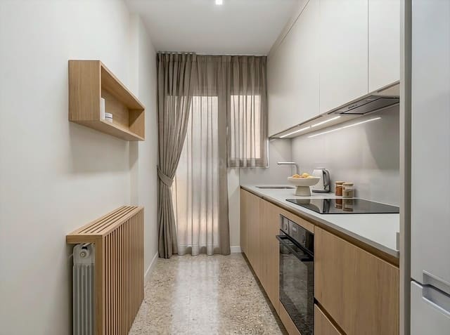3 soverom Leilighet til salgs i L'Hospitalet de Llobregat - € 265 000 (Ref: 9988058)