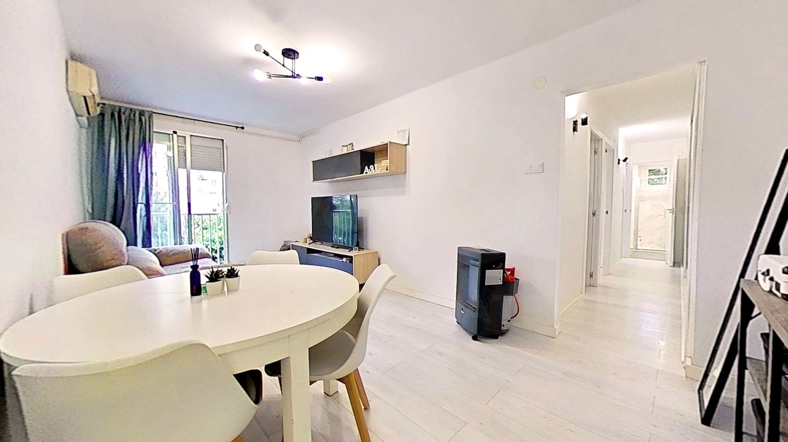 3 bedroom Apartment for sale in Tarragona city with garage - € 143,000 (Ref: 9988059)