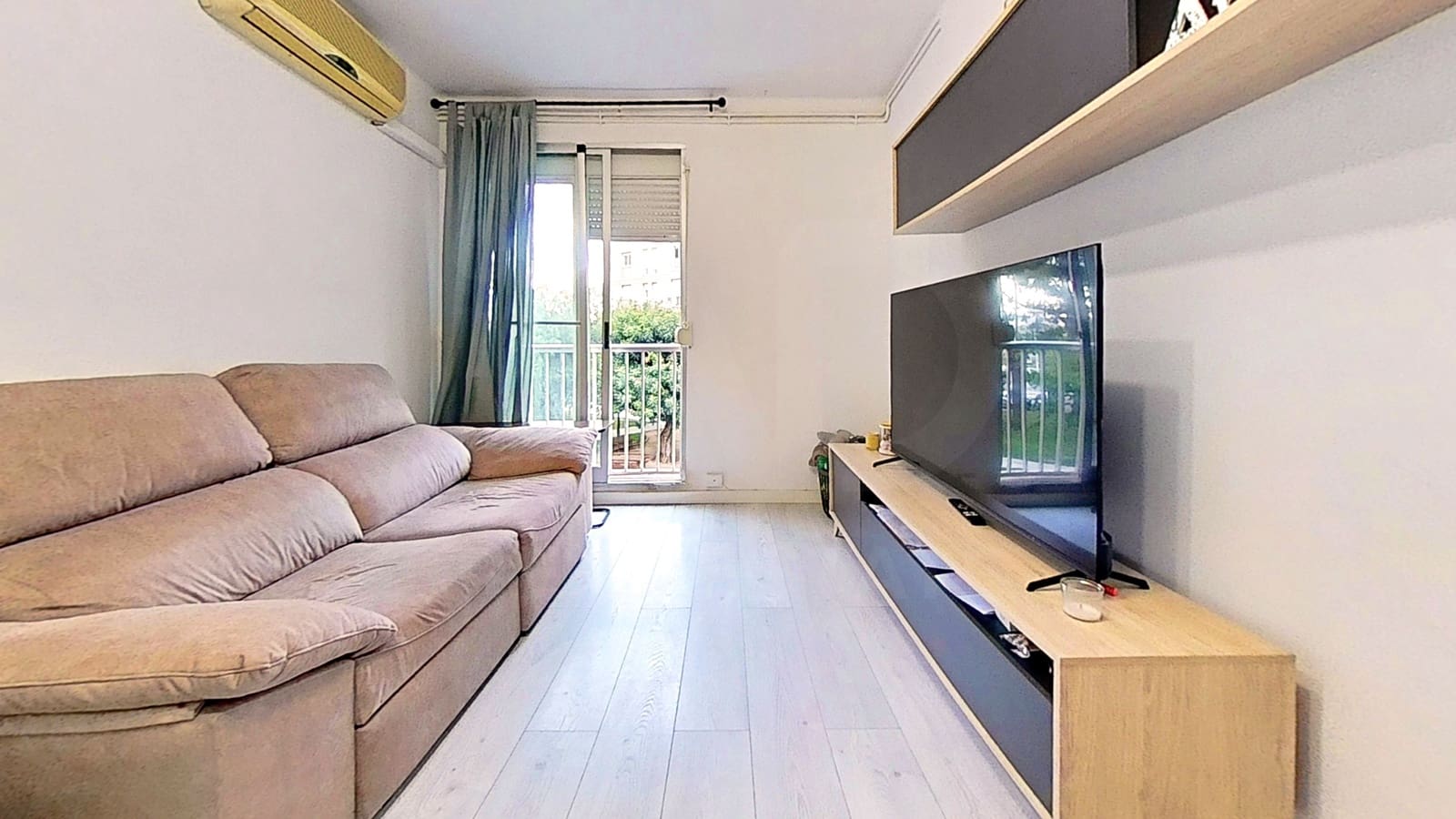 3 bedroom Apartment for sale in Tarragona city with garage - € 143,000 (Ref: 9988059)