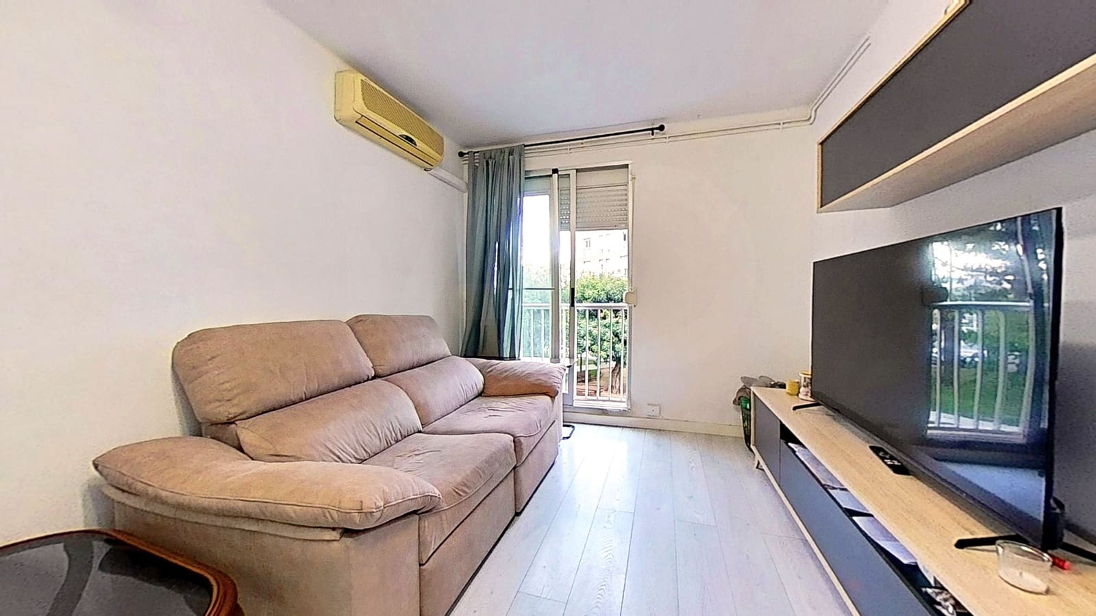 3 bedroom Apartment for sale in Tarragona city with garage - € 143,000 (Ref: 9988059)