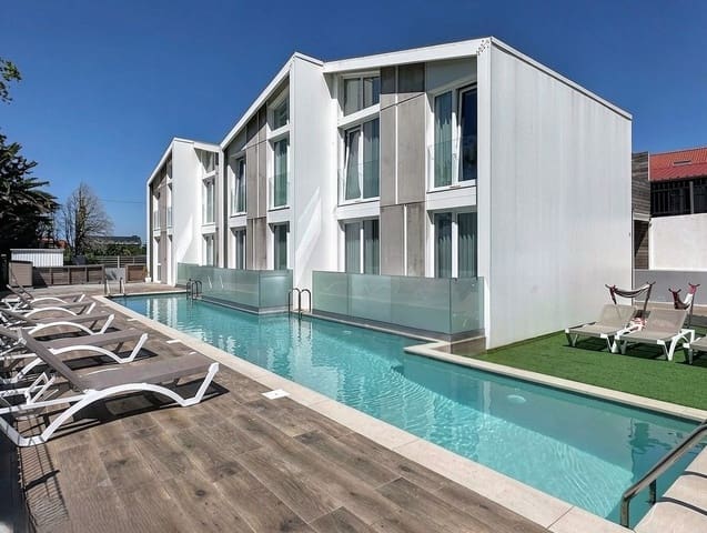 Local Comercial en Pontevedra ciudad en venta con piscina - 1.250.000 € (Ref: 9988062)