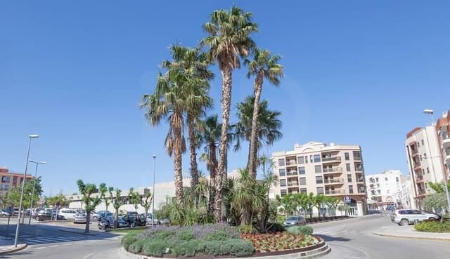 Byggetomt til salgs i Tarragona by - € 4 400 000 (Ref: 9988066)