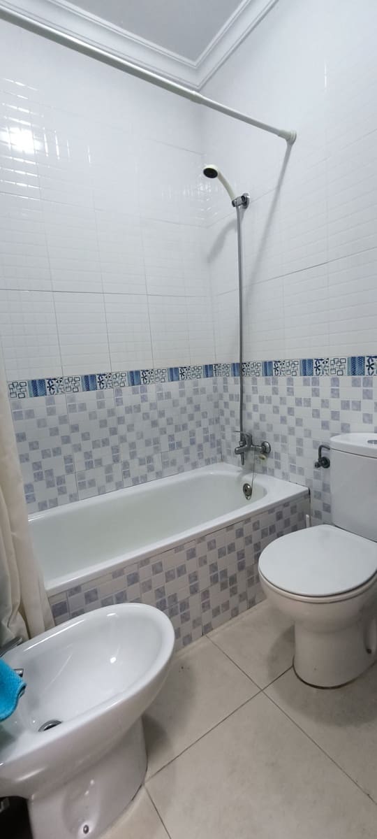 3 sovrum Lägenhet till salu i Huelva stad - 95 000 € (Ref: 9988067)