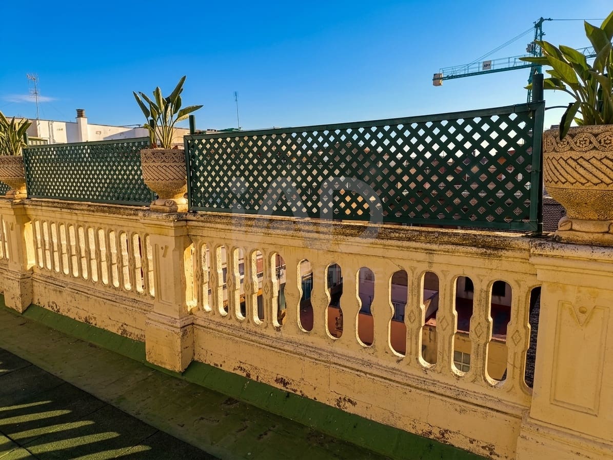 Gewerbe zu verkaufen in Barcelona Stadt - 1.998.000 € (Ref: 9988072)