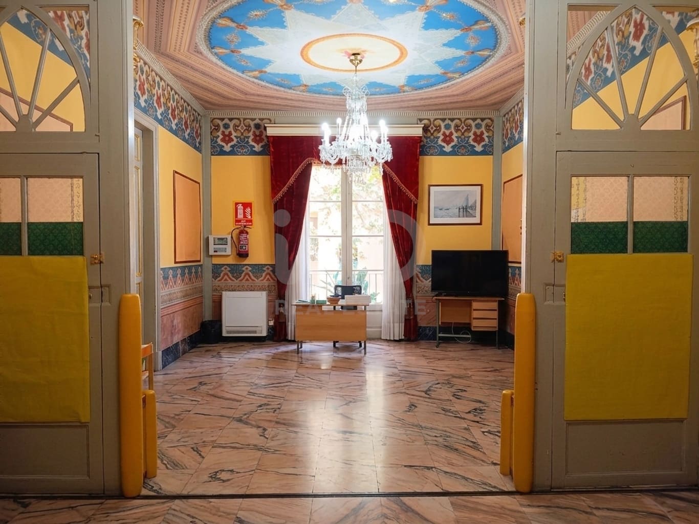 Gewerbe zu verkaufen in Barcelona Stadt - 1.998.000 € (Ref: 9988072)