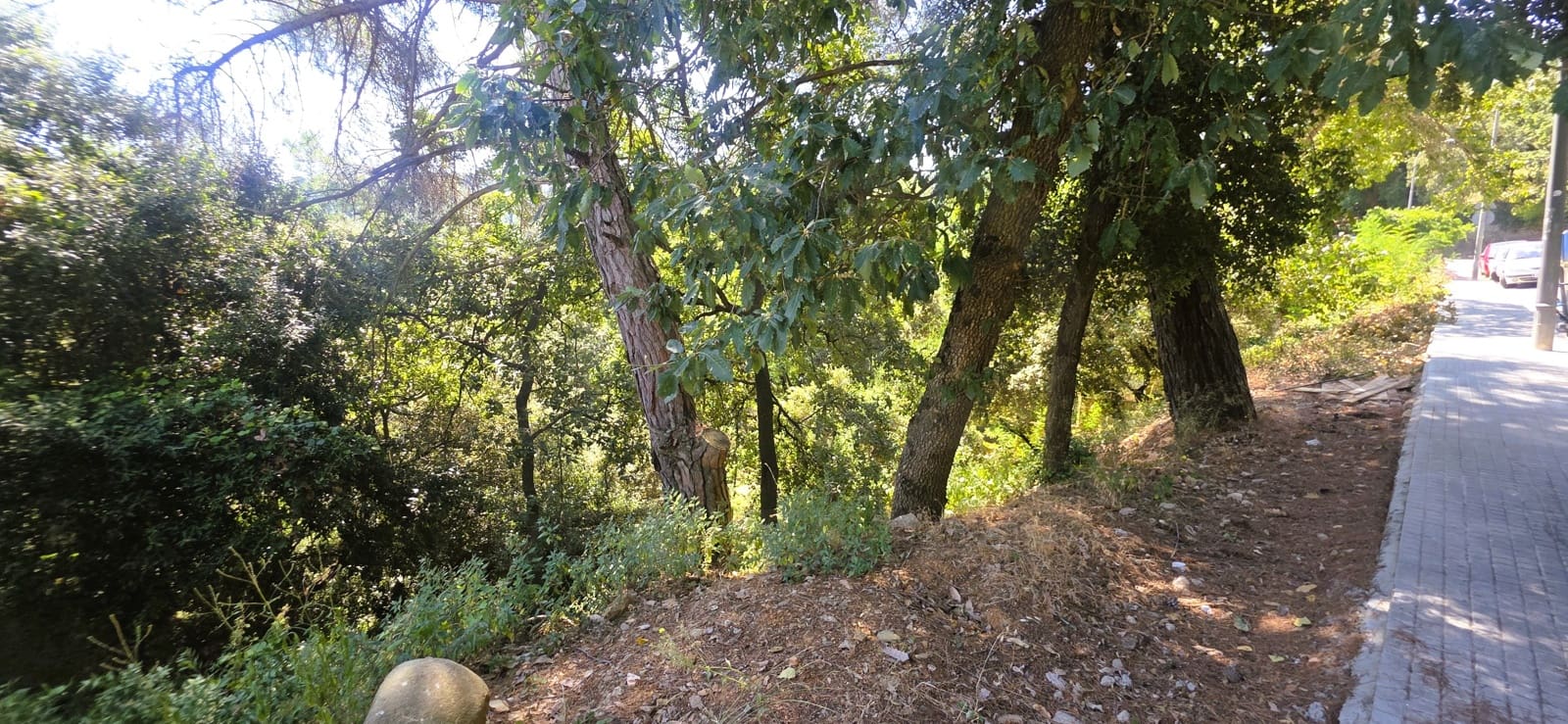 Building Plot for sale in Barcelona city - € 230,000 (Ref: 9988077)