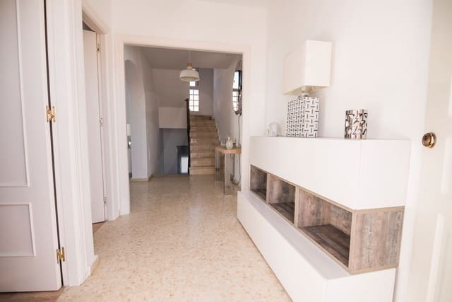 9 soverom Rekkehus til salgs i Cádiz by - € 1 150 000 (Ref: 9988078)