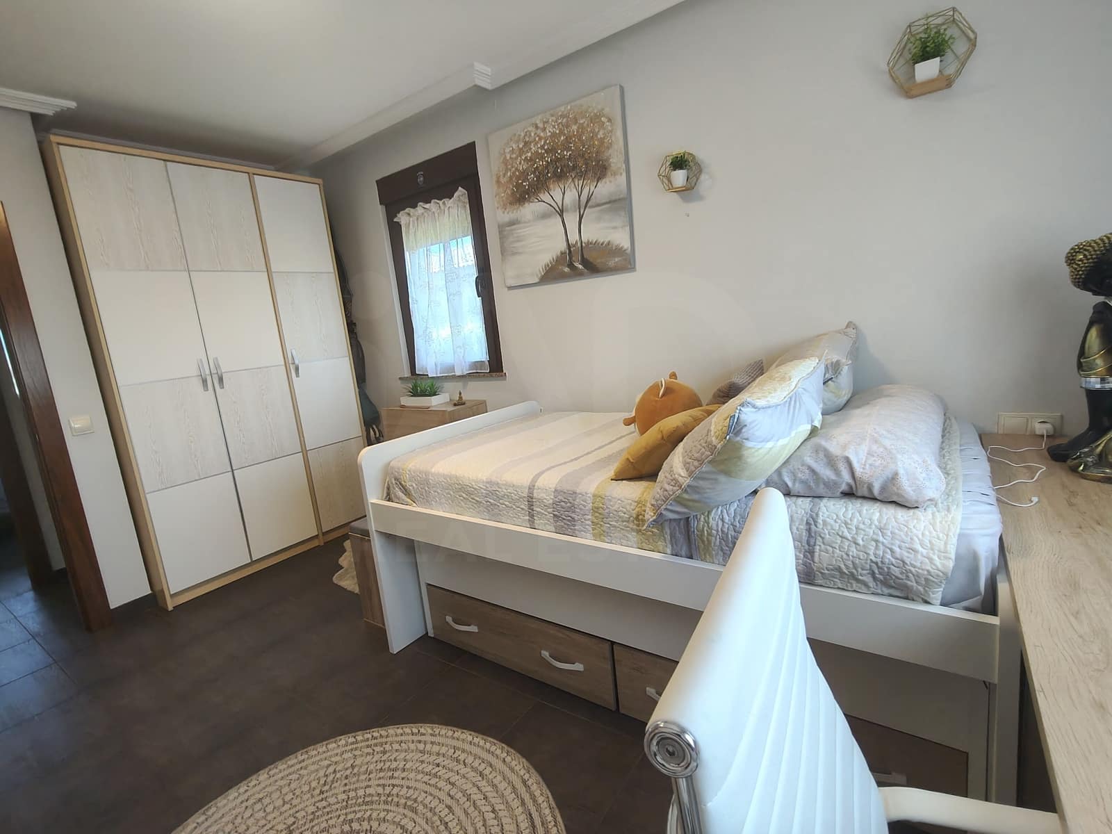 4 slaapkamer Huis te koop in Salamanca stad met zwembad garage - € 350.000 (Ref: 9988079)