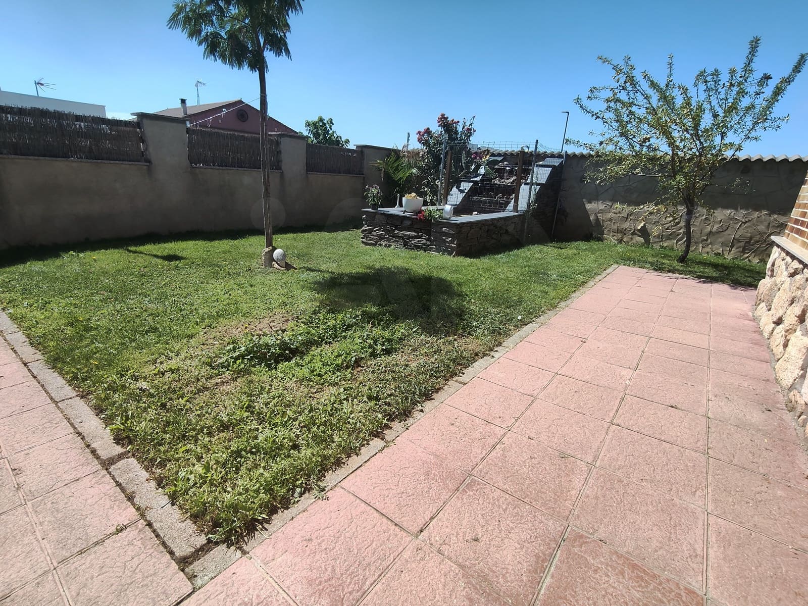 4 slaapkamer Huis te koop in Salamanca stad met zwembad garage - € 350.000 (Ref: 9988079)