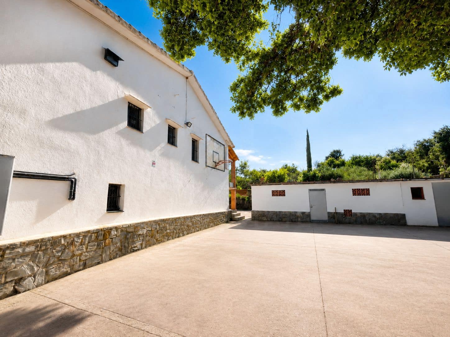 4 slaapkamer Huis te koop in Barcelona stad met zwembad - € 715.500 (Ref: 9988080)