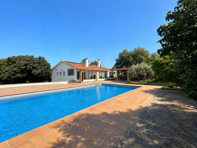 4 sypialnia Dom na sprzedaż w Terrassa z basenem - 715 500 € (Ref: 9988080)