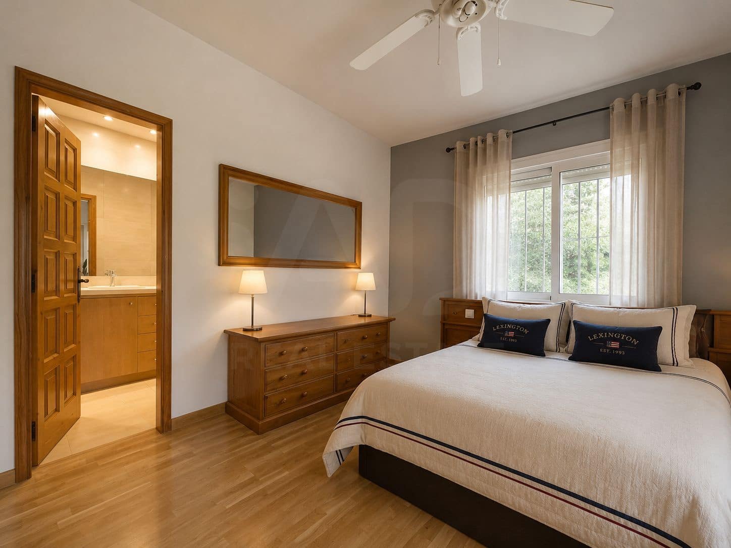 4 Zimmer Haus zu verkaufen in Terrassa mit Pool - 715.500 € (Ref: 9988080)