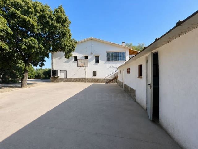 4 chambre Maison de Ville à vendre à Terrassa avec piscine - 715 500 € (Ref: 9988080)