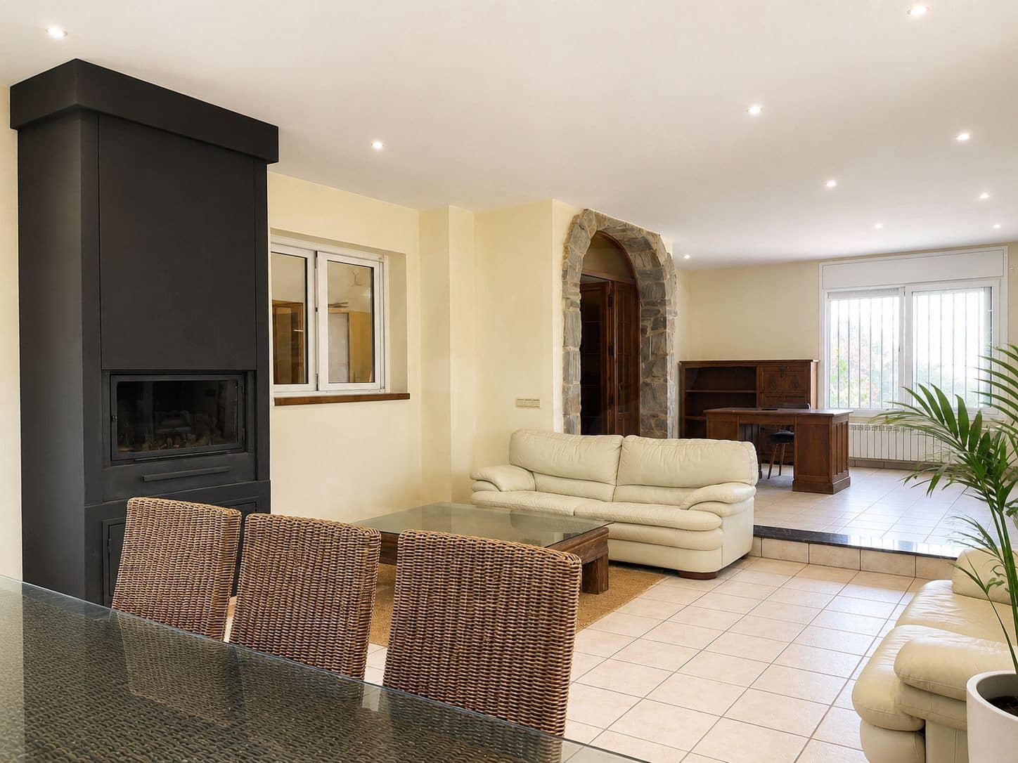 4 Zimmer Haus zu verkaufen in Terrassa mit Pool - 715.500 € (Ref: 9988080)