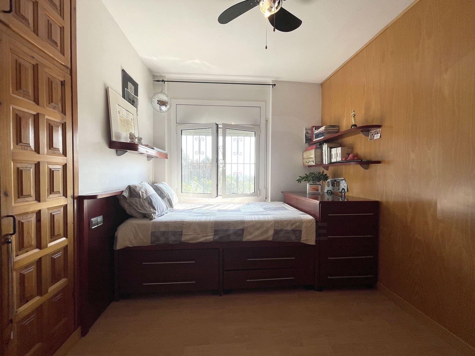 4 Zimmer Haus zu verkaufen in Terrassa mit Pool - 715.500 € (Ref: 9988080)