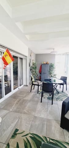 4 sypialnia Dom na sprzedaż w Pinos de Alhaurin, Alhaurín de la Torre z basenem garażem - 625 000 € (Ref: 9988084)