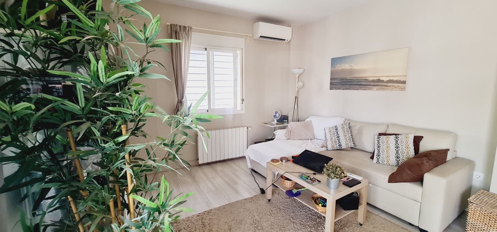 4 sypialnia Dom na sprzedaż w Pinos de Alhaurin z basenem garażem - 625 000 € (Ref: 9988084)